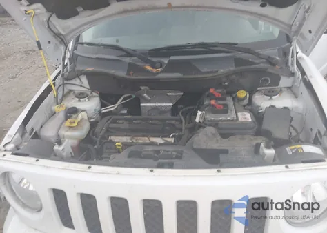 2016 Jeep Patriot Sport Se из США, поврежденный, VIN 1C4NJPBA2GD642160